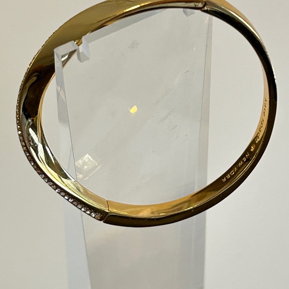 Kate Spade New York Gold Tone Set in Crystal Stone Hinged Bangle Bracelet - Picture 9 of 10